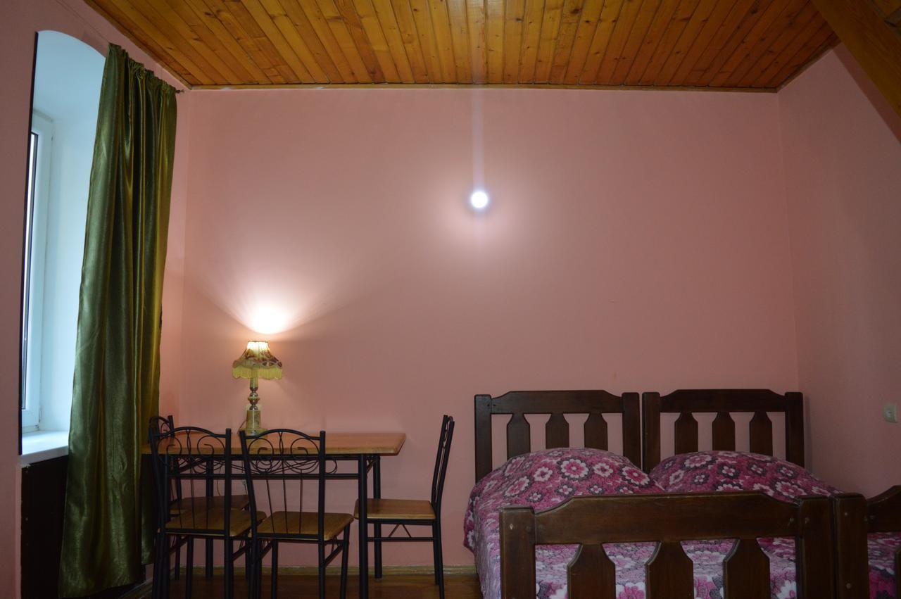Vintage House 19 Century Apartment Тбилиси Екстериор снимка