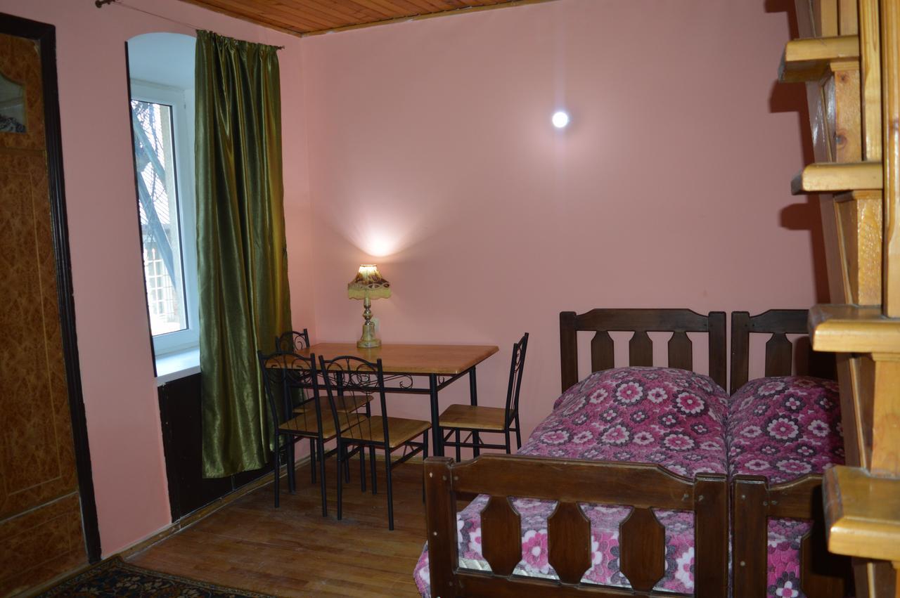 Vintage House 19 Century Apartment Тбилиси Екстериор снимка