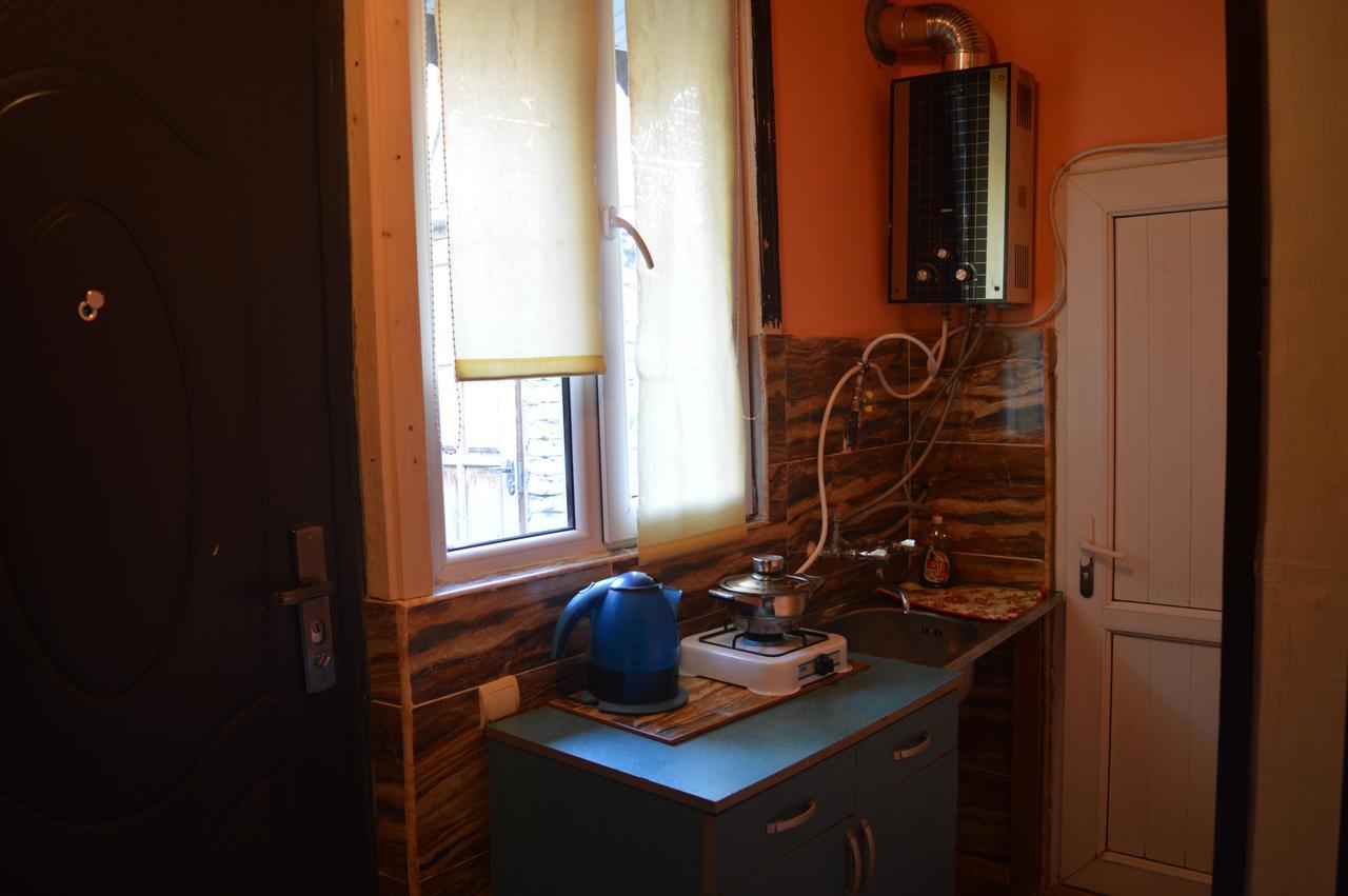 Vintage House 19 Century Apartment Тбилиси Екстериор снимка