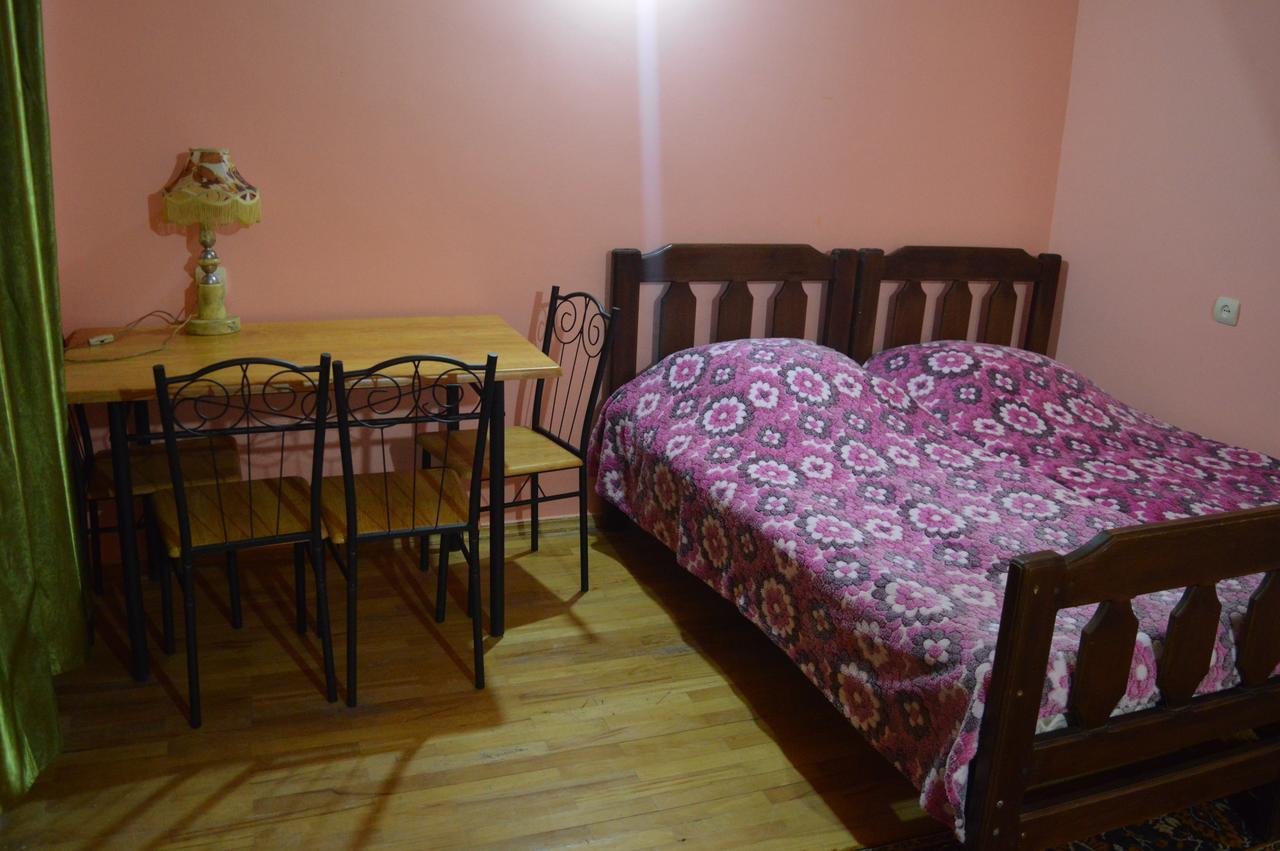 Vintage House 19 Century Apartment Тбилиси Екстериор снимка