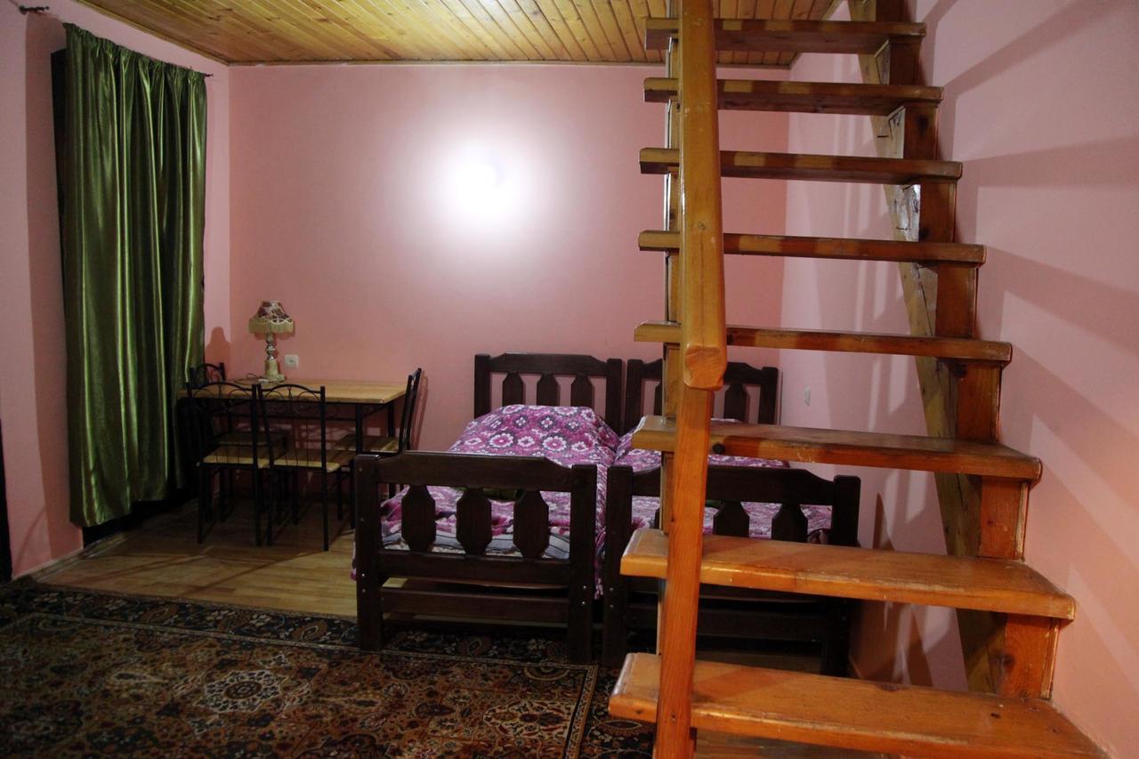 Vintage House 19 Century Apartment Тбилиси Екстериор снимка